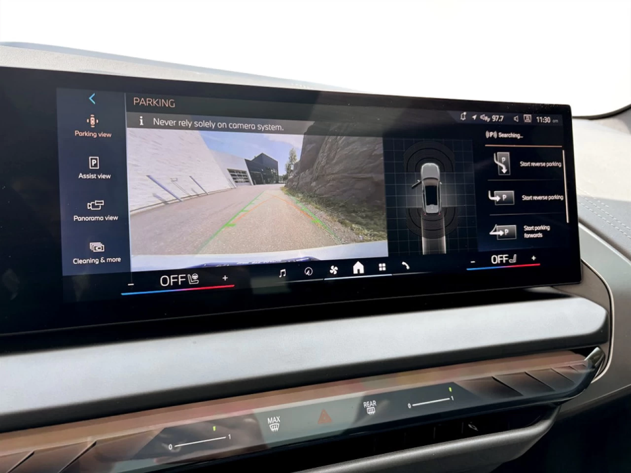 2025 BMW X3 30 xDrive Main Image