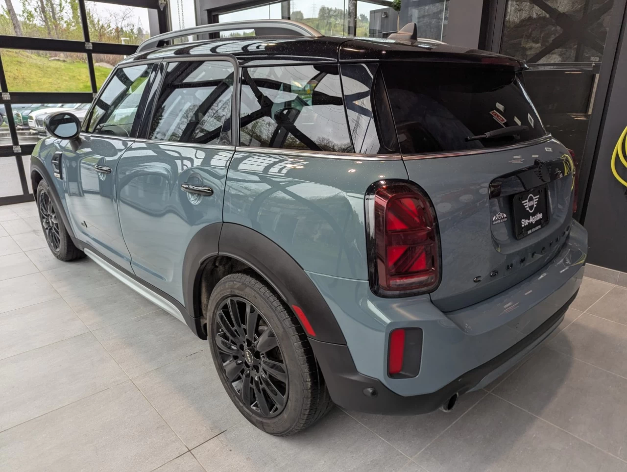 2023 Mini Cooper Countryman Cooper Main Image