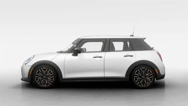 MINI 5 Door Cooper S FWD 2026