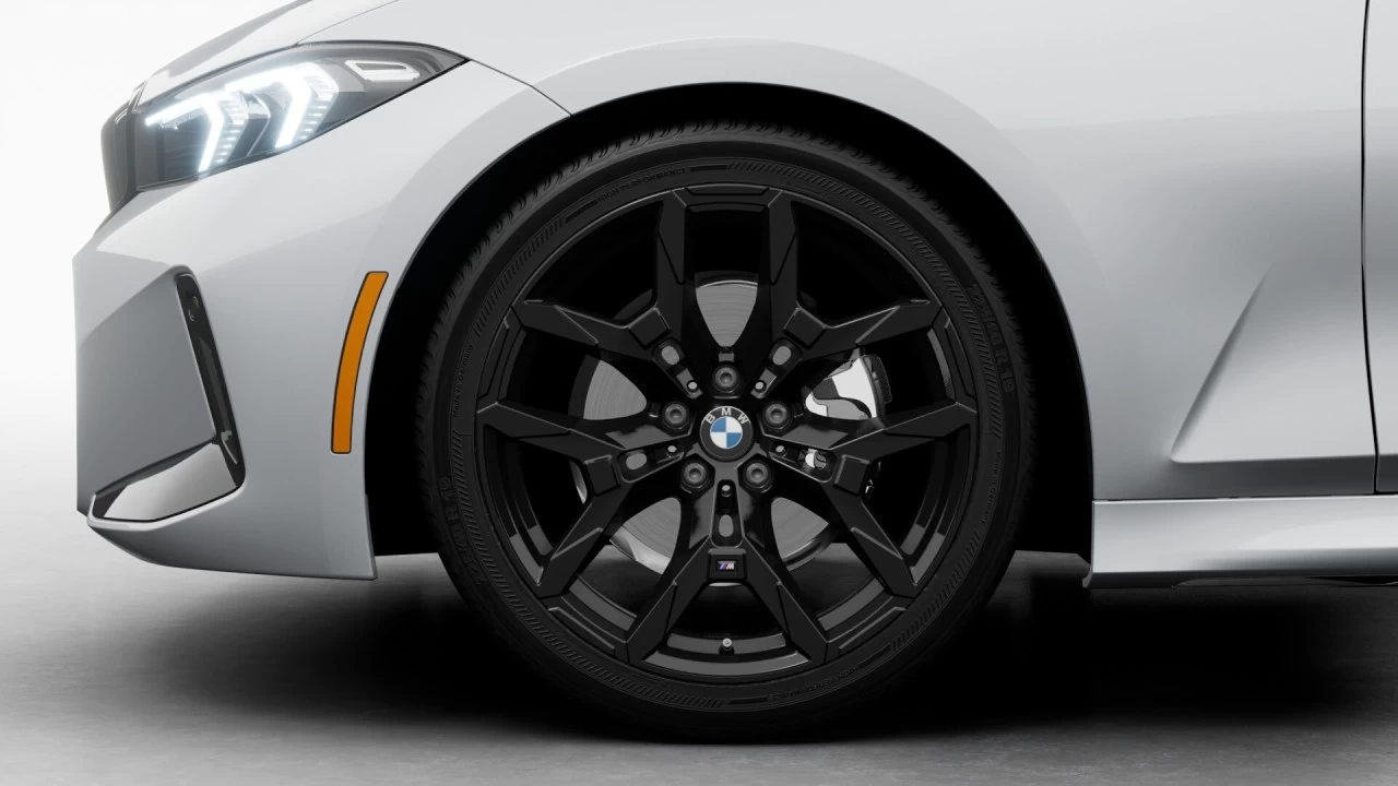 2026 BMW 330I xDrive Sedan Main Image