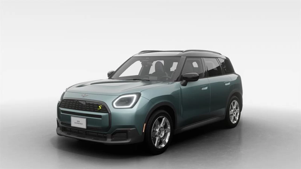 2025 MINI Countryman SE ALL4 Main Image