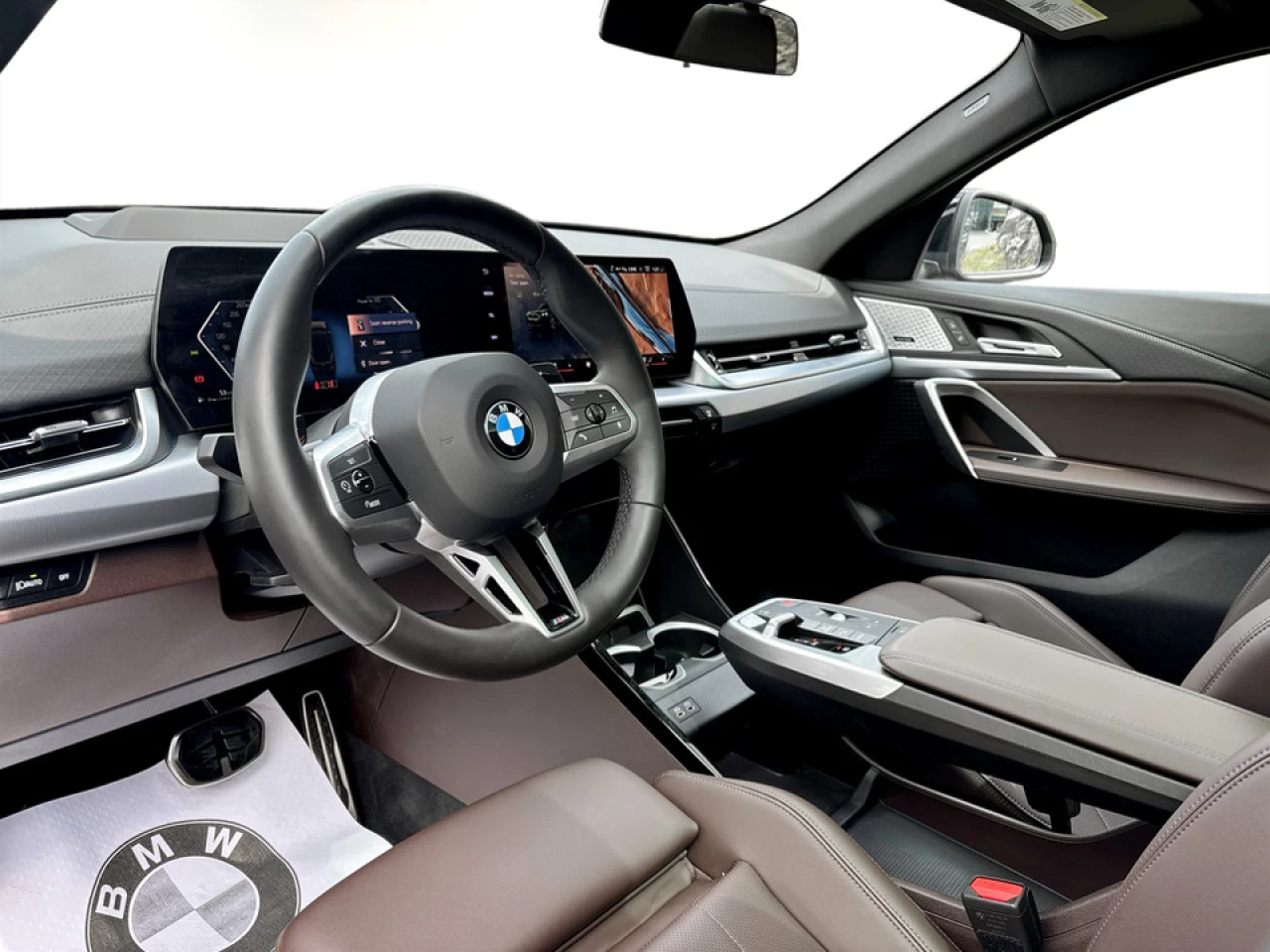 2025 BMW X2 xDrive28i Main Image