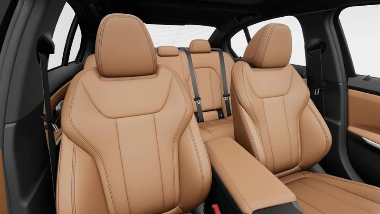 2026 BMW 330I xDrive Sedan Main Image
