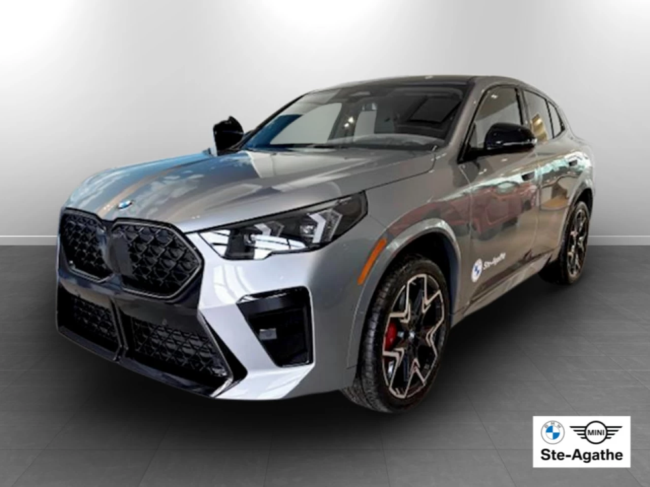 2026 BMW X2 xDrive28i Main Image