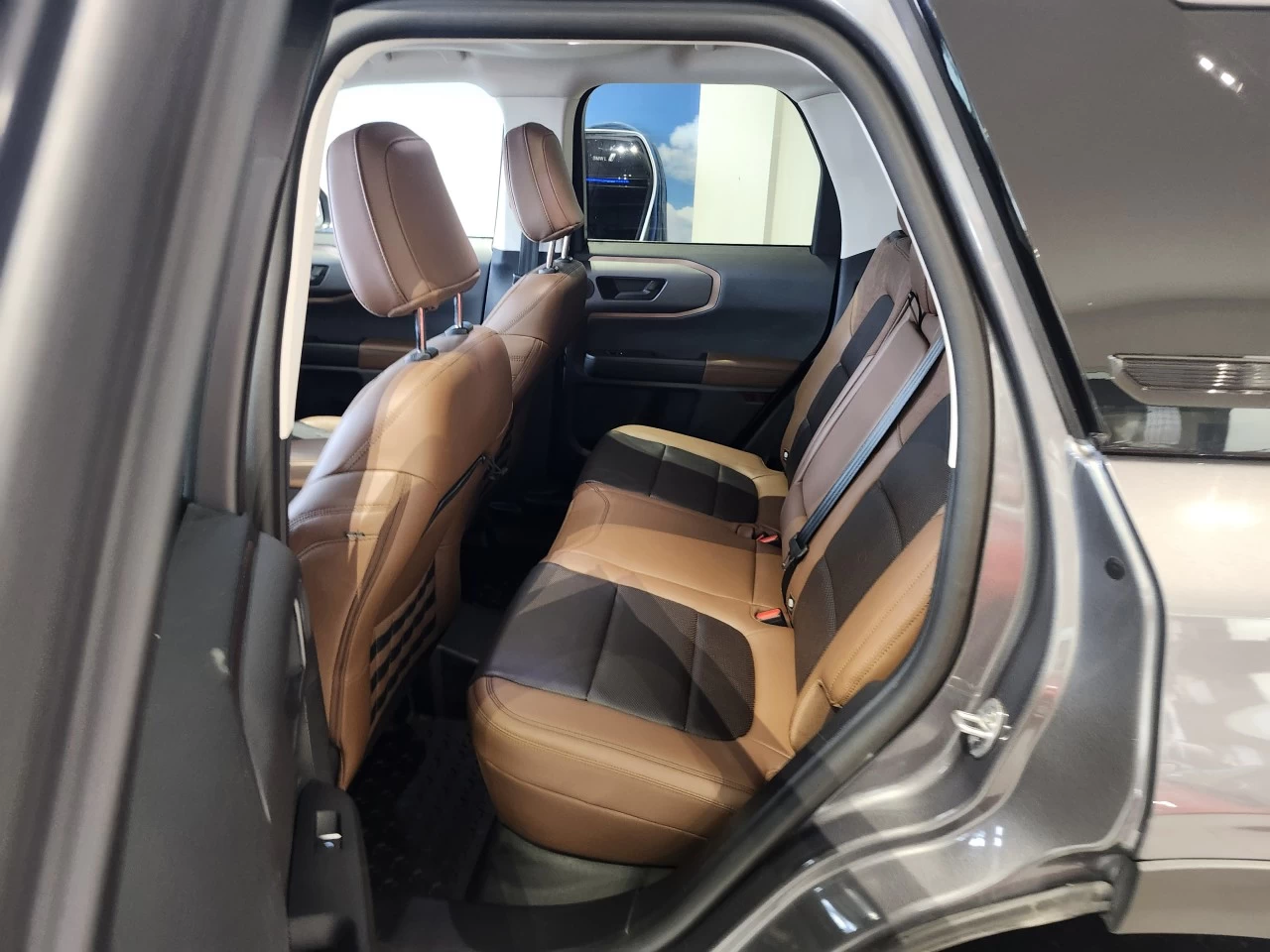 2022 Ford Bronco Sport Badlands Main Image