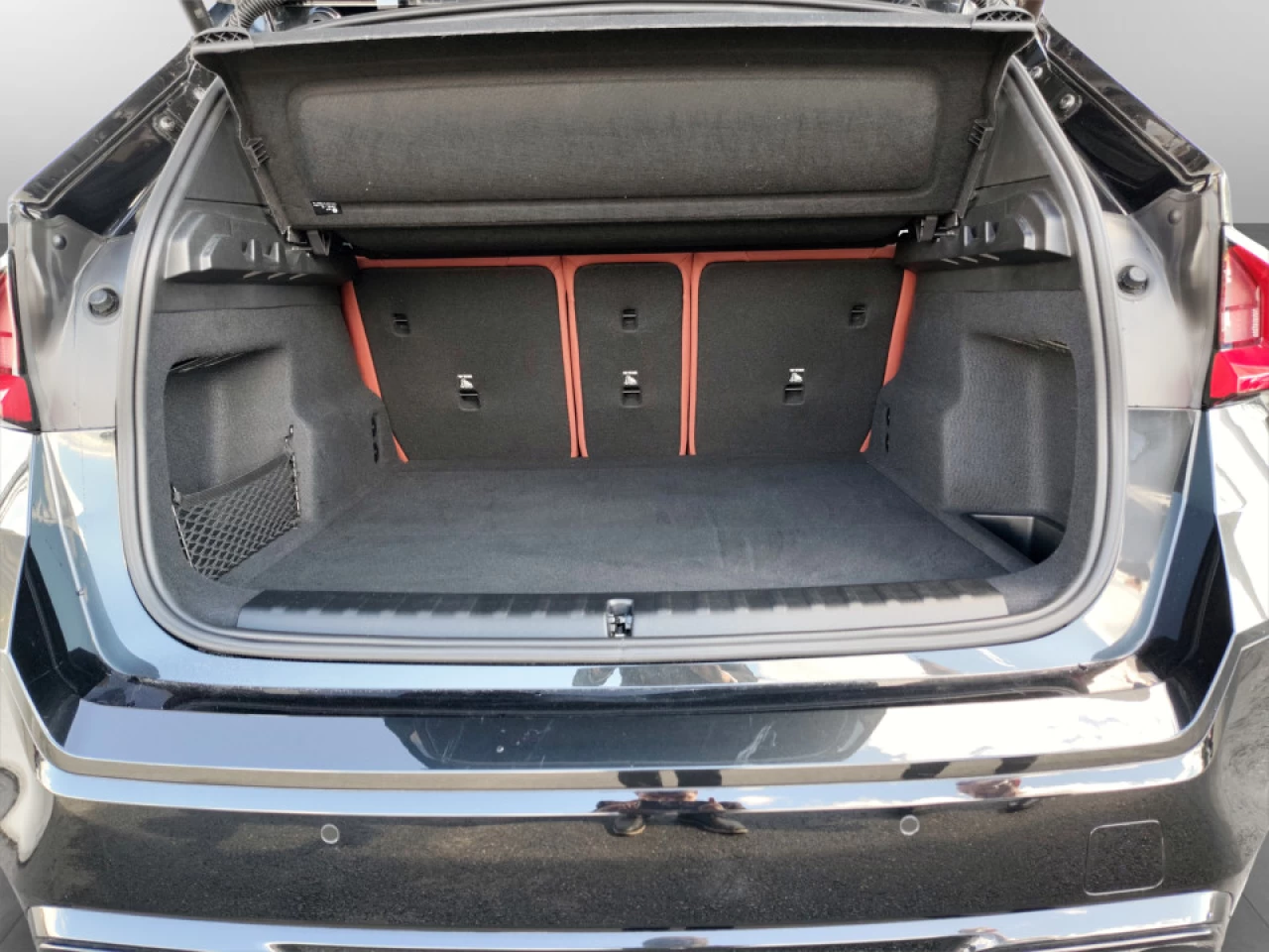 2026 BMW X1 xDrive28i Image principale