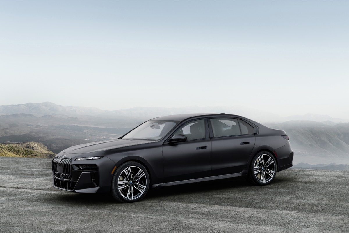 BMW Série 7 berline de luxe — BMW Ste-Agathe Laurentides