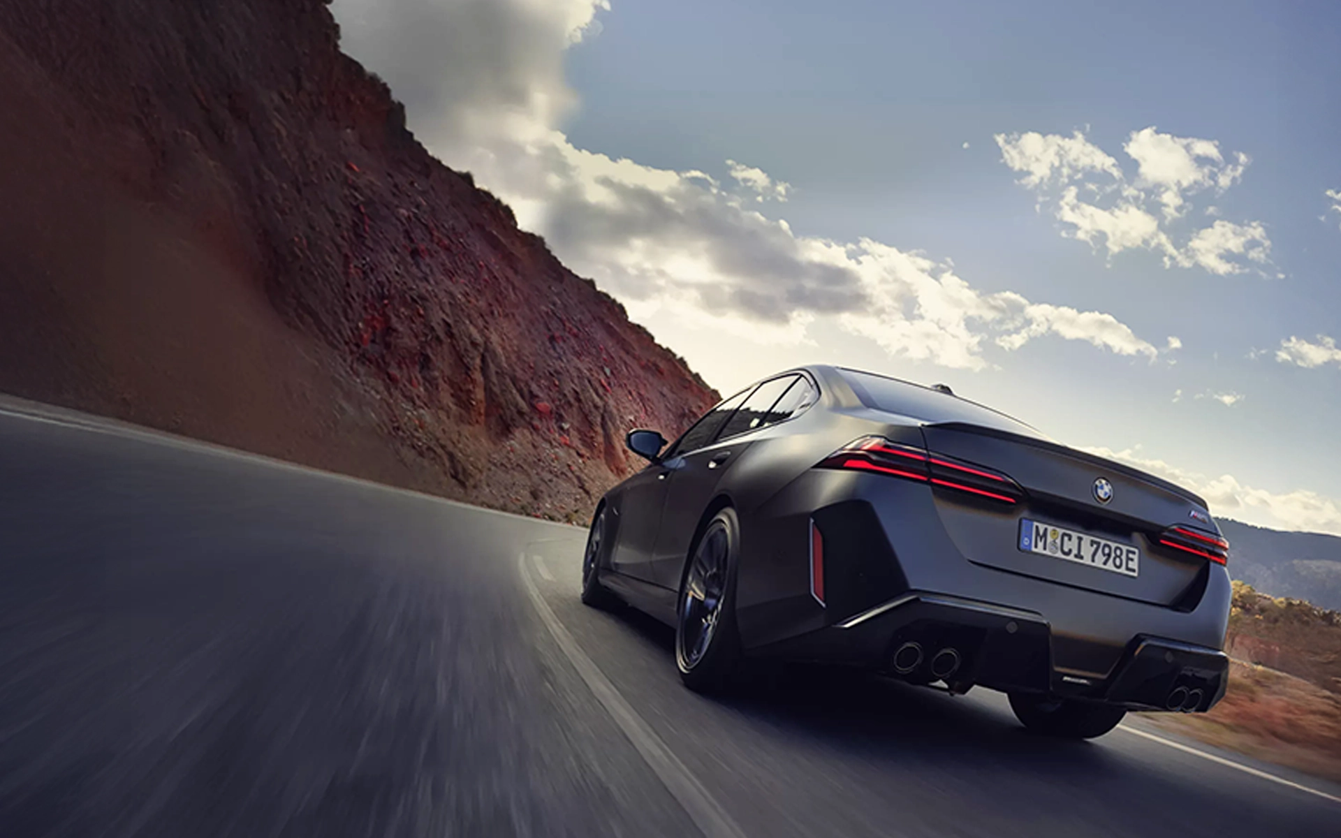 Image showing the 2025 M5 on the road.
