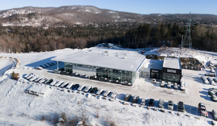 Bannière de Contact Us