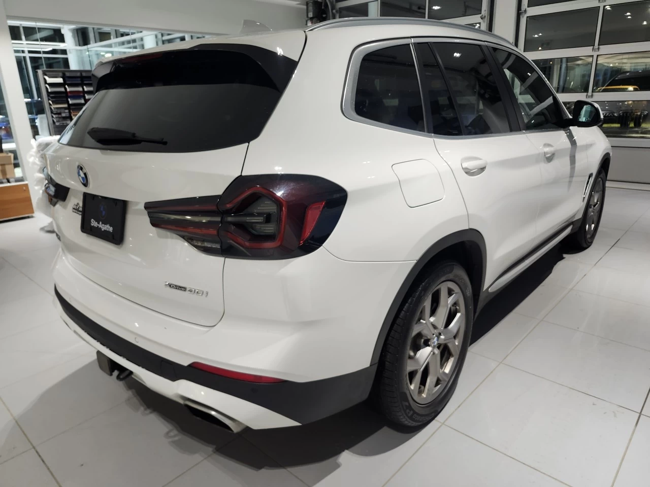 2022 BMW X3 xDrive30i Main Image