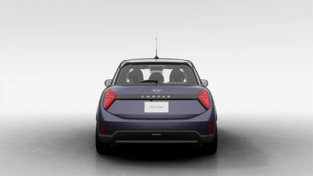 MINI 5 Door Cooper C FWD 2026