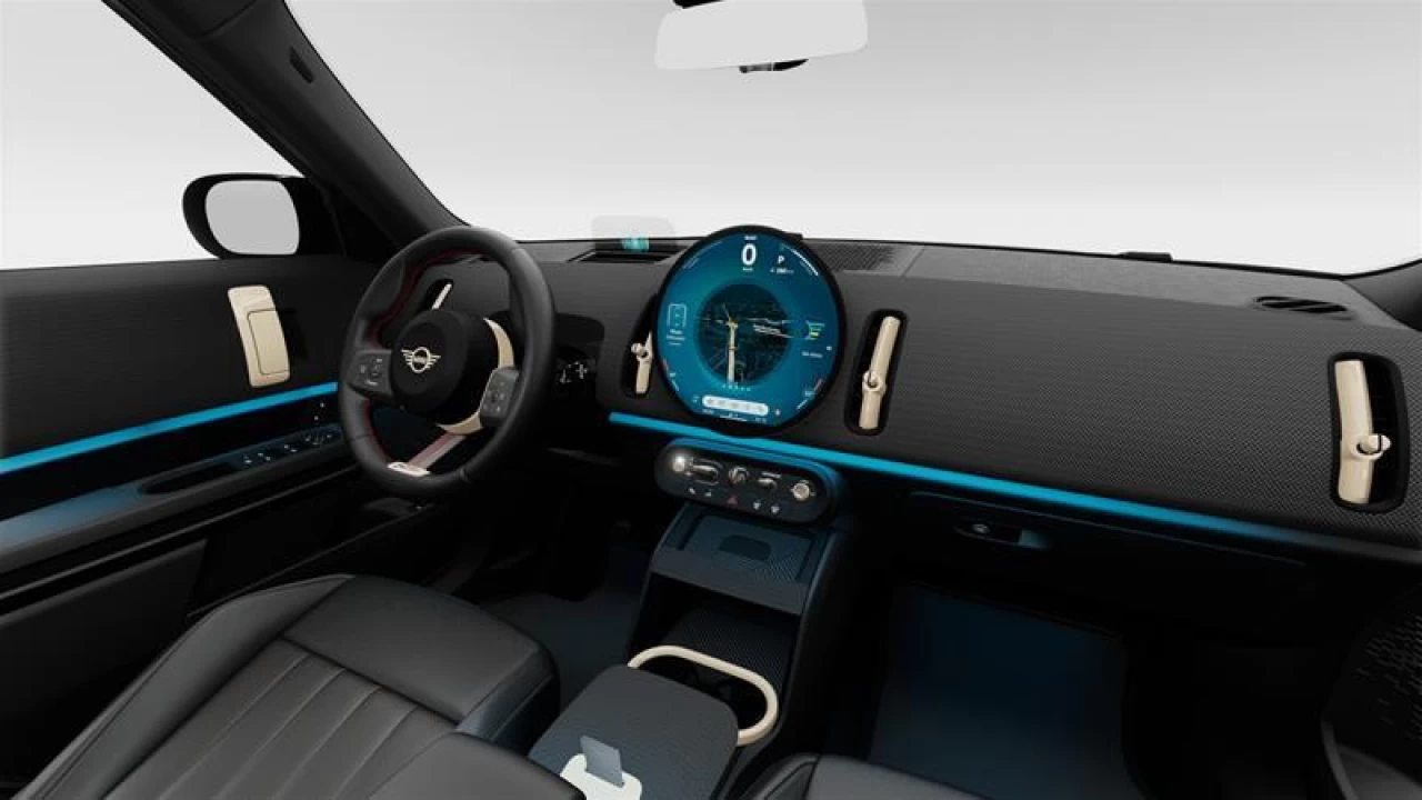2026 MINI Countryman SE ALL4 Main Image