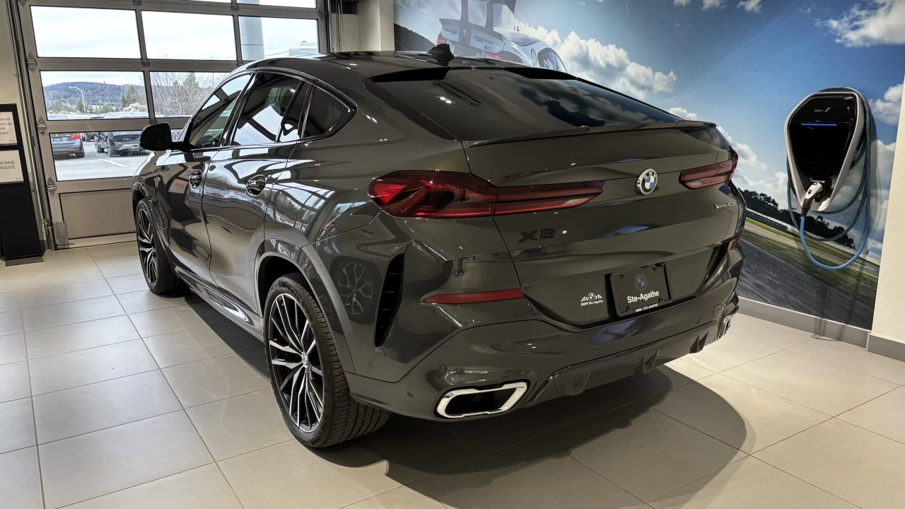 2022 BMW X6 xDrive40i Image principale