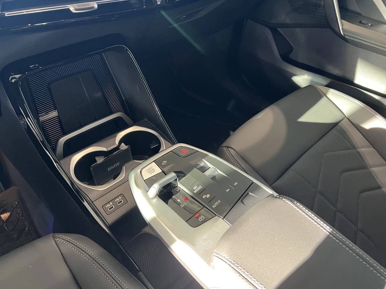 2023 BMW X1 xDrive28i Main Image