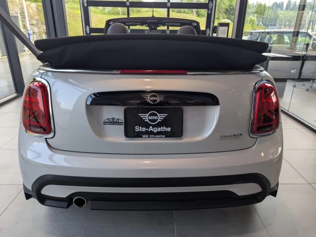 Mini Cooper Cabriolet  2023