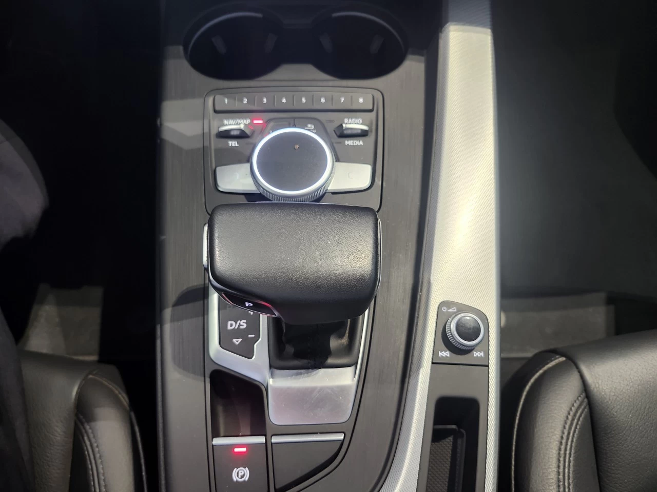 2019 Audi A4 Quattro Technik / Quattro Main Image