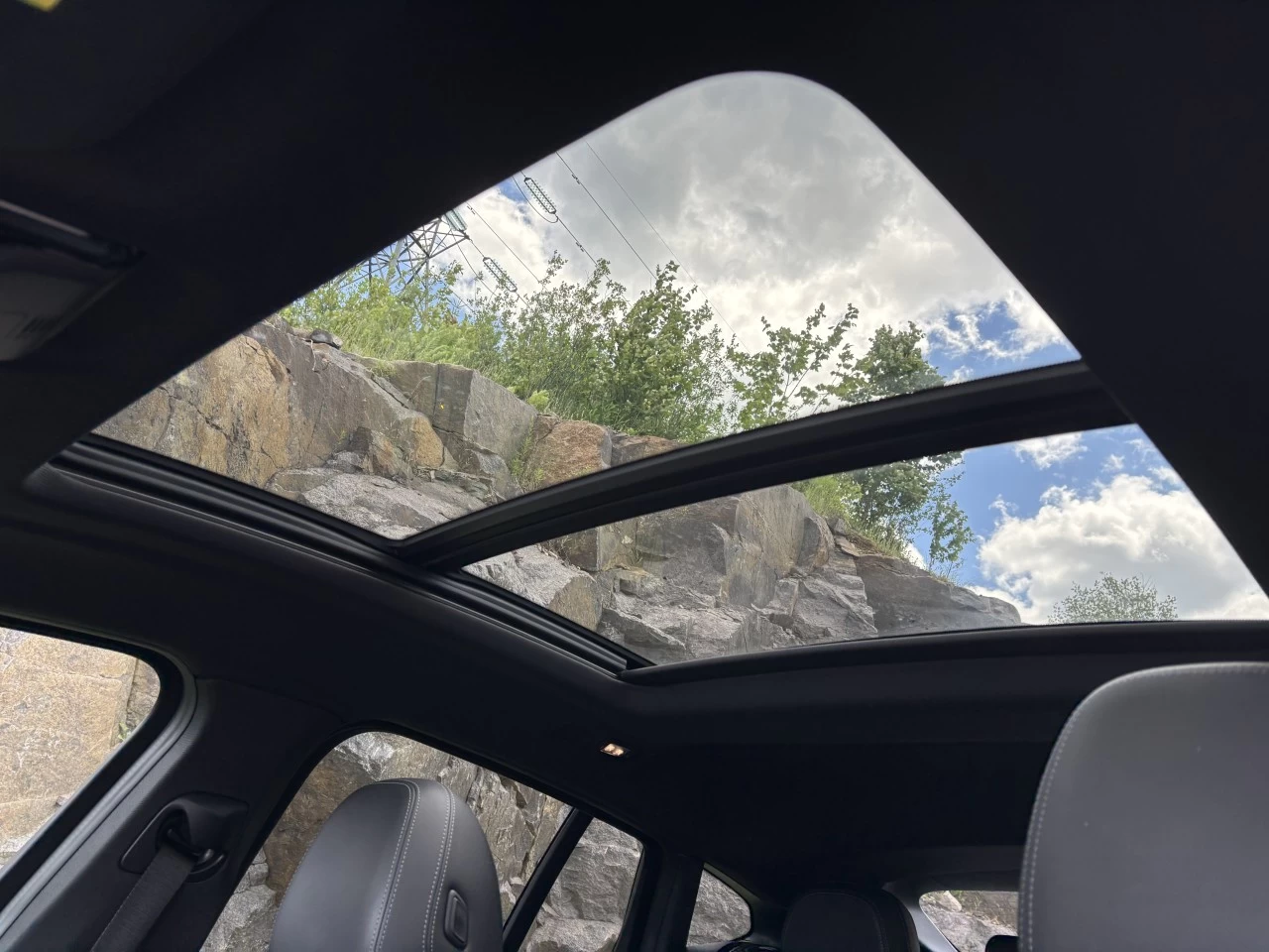 2022 BMW X4 xDrive30i Main Image