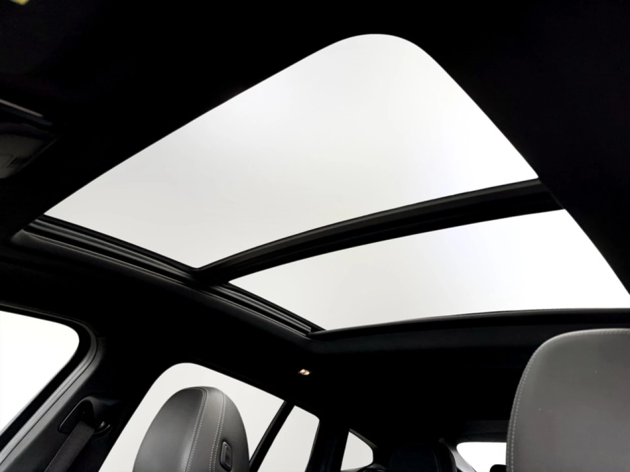 2022 BMW X4 xDrive30i Image principale