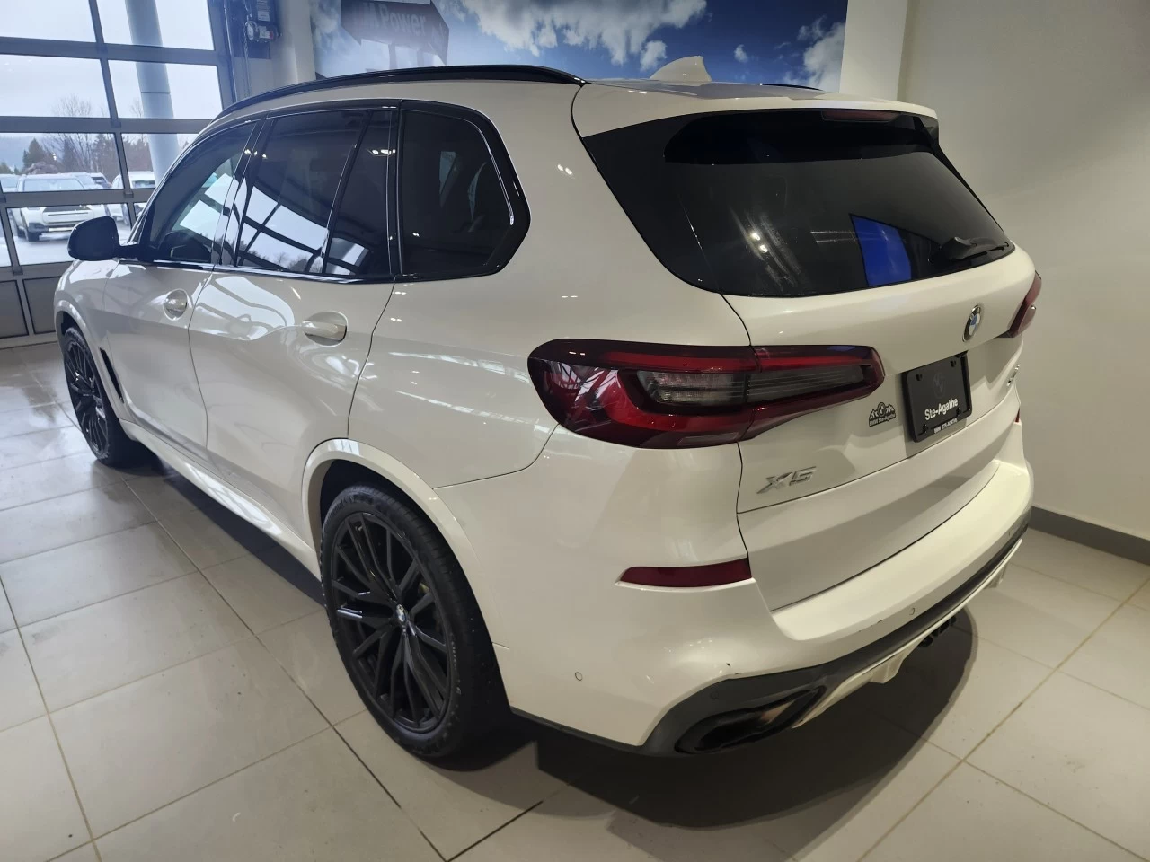 2023 BMW X5 xDrive40i Main Image