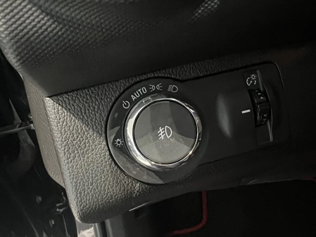 2017 Chevrolet Sonic LT Main Image