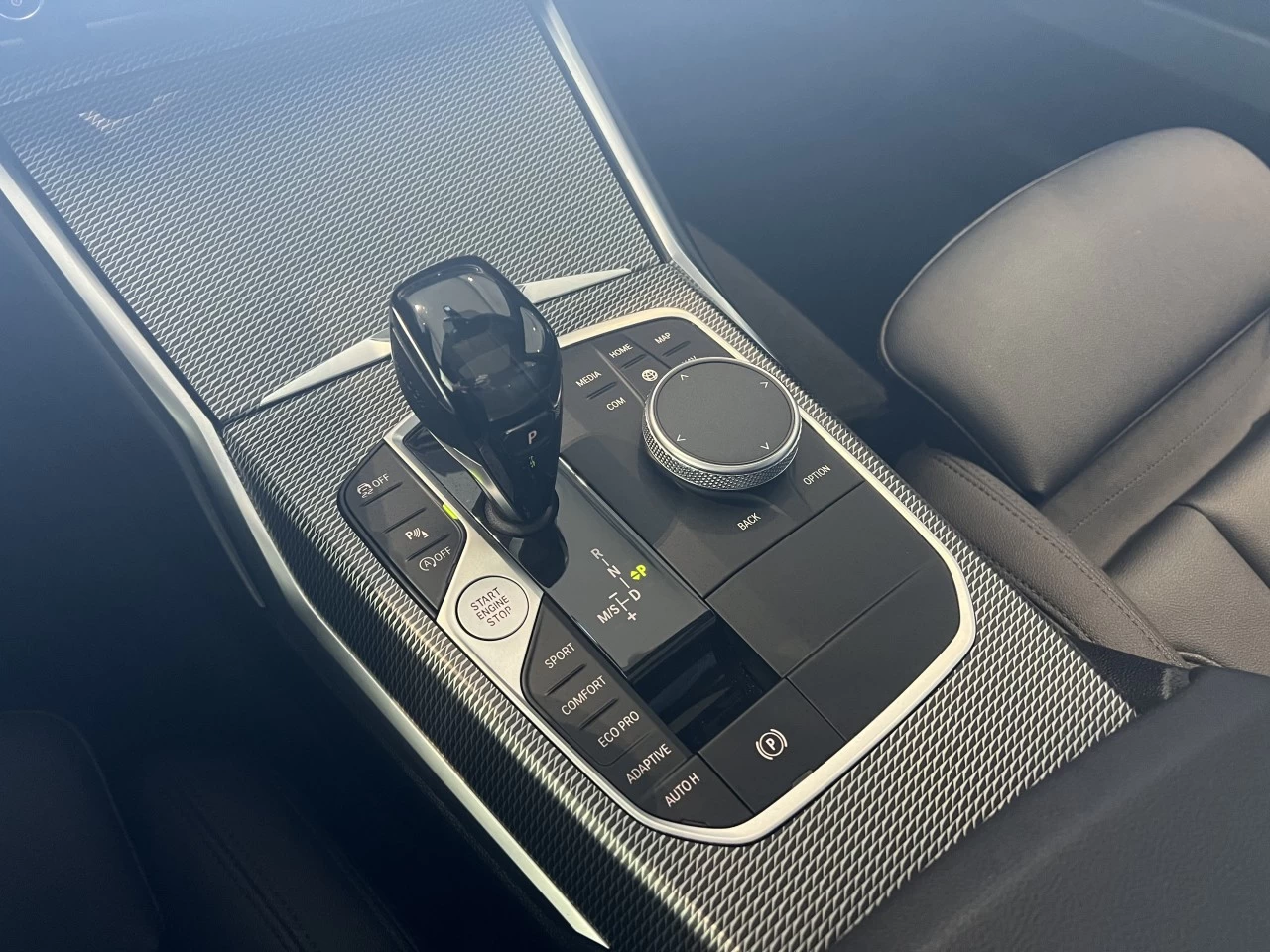 2021 BMW 330i xDrive 330i xDrive Image principale