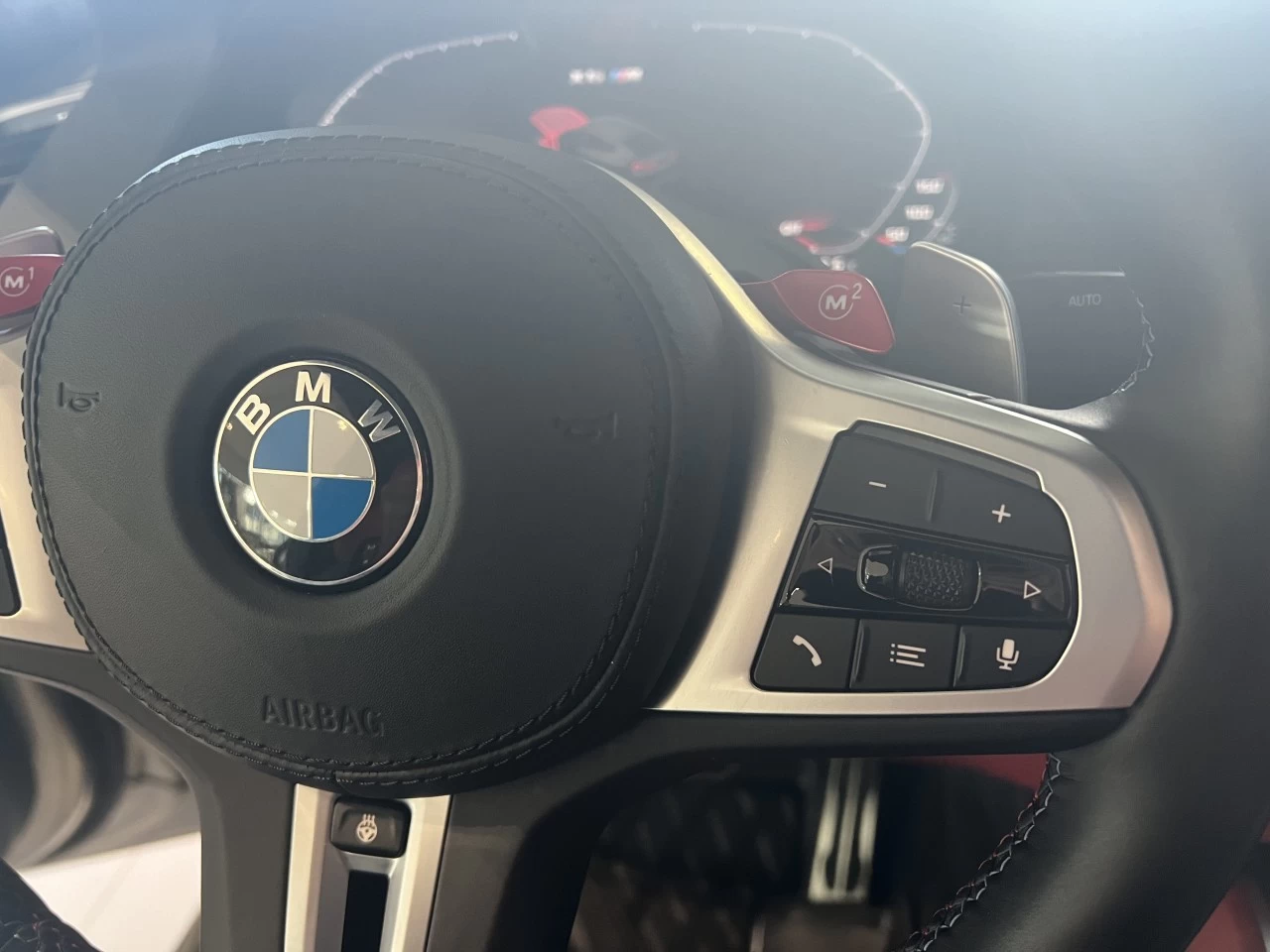 2021 BMW X6 M Competition Image principale