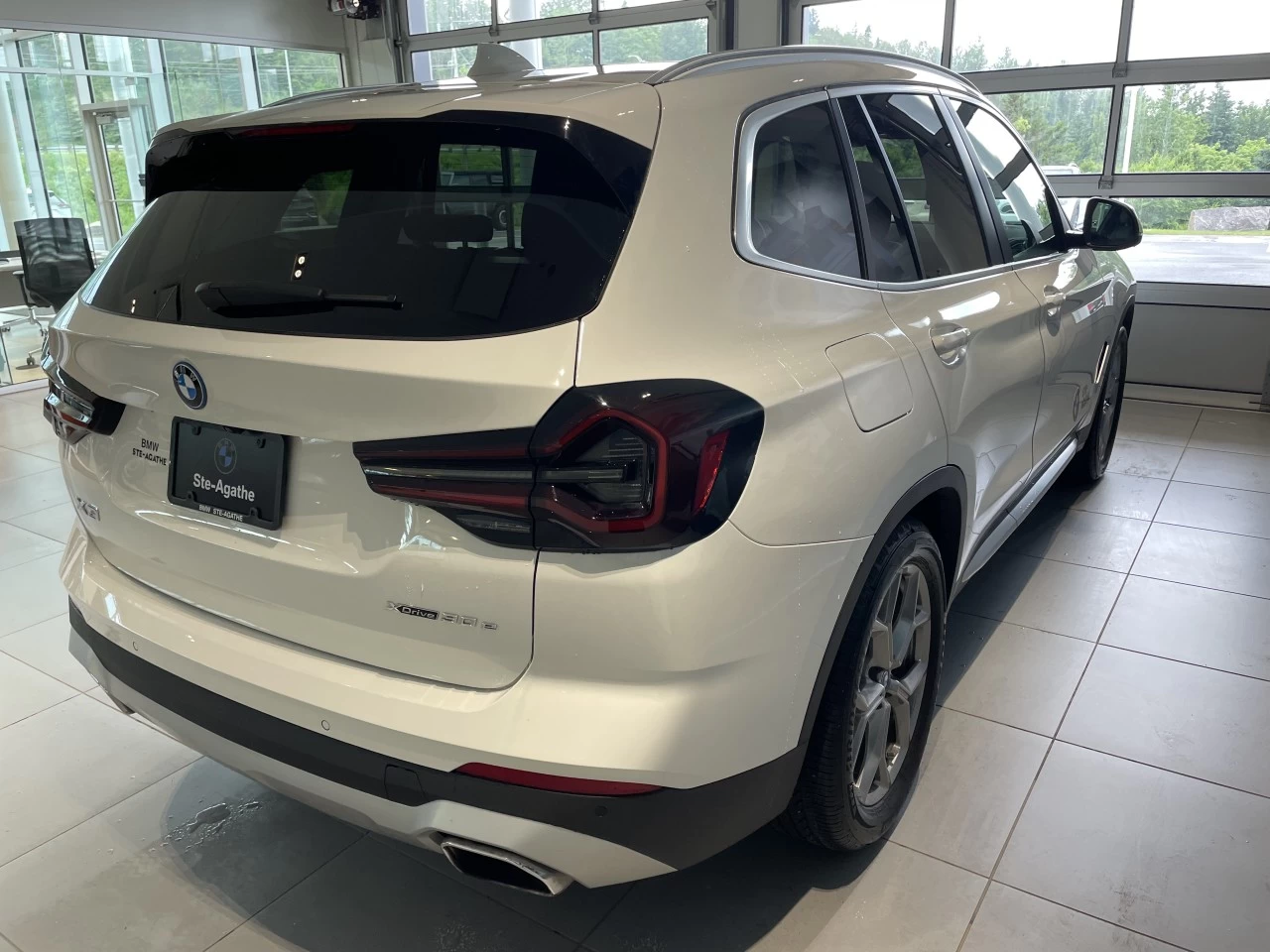 2023 BMW X3 xDrive30e Image principale