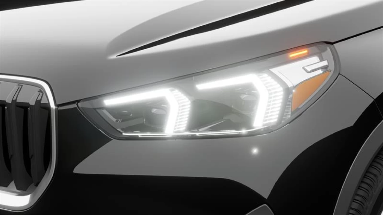 2026 BMW X1 xDrive28i Image principale