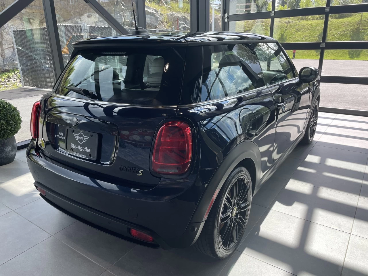 2022 Mini Cooper Cooper SE Image principale