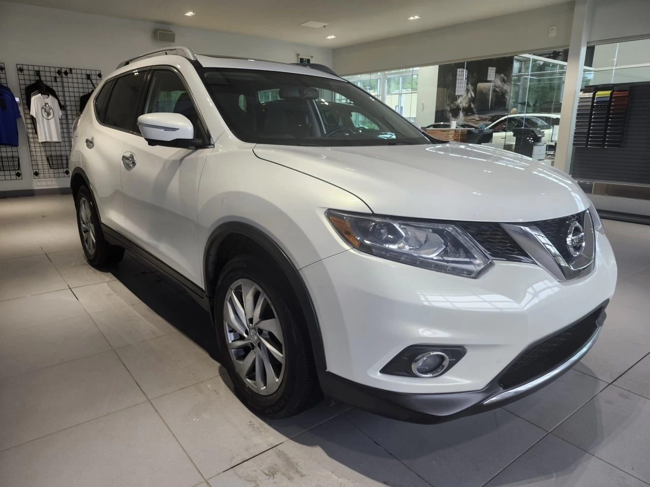 2014 Nissan Rogue SL Main Image