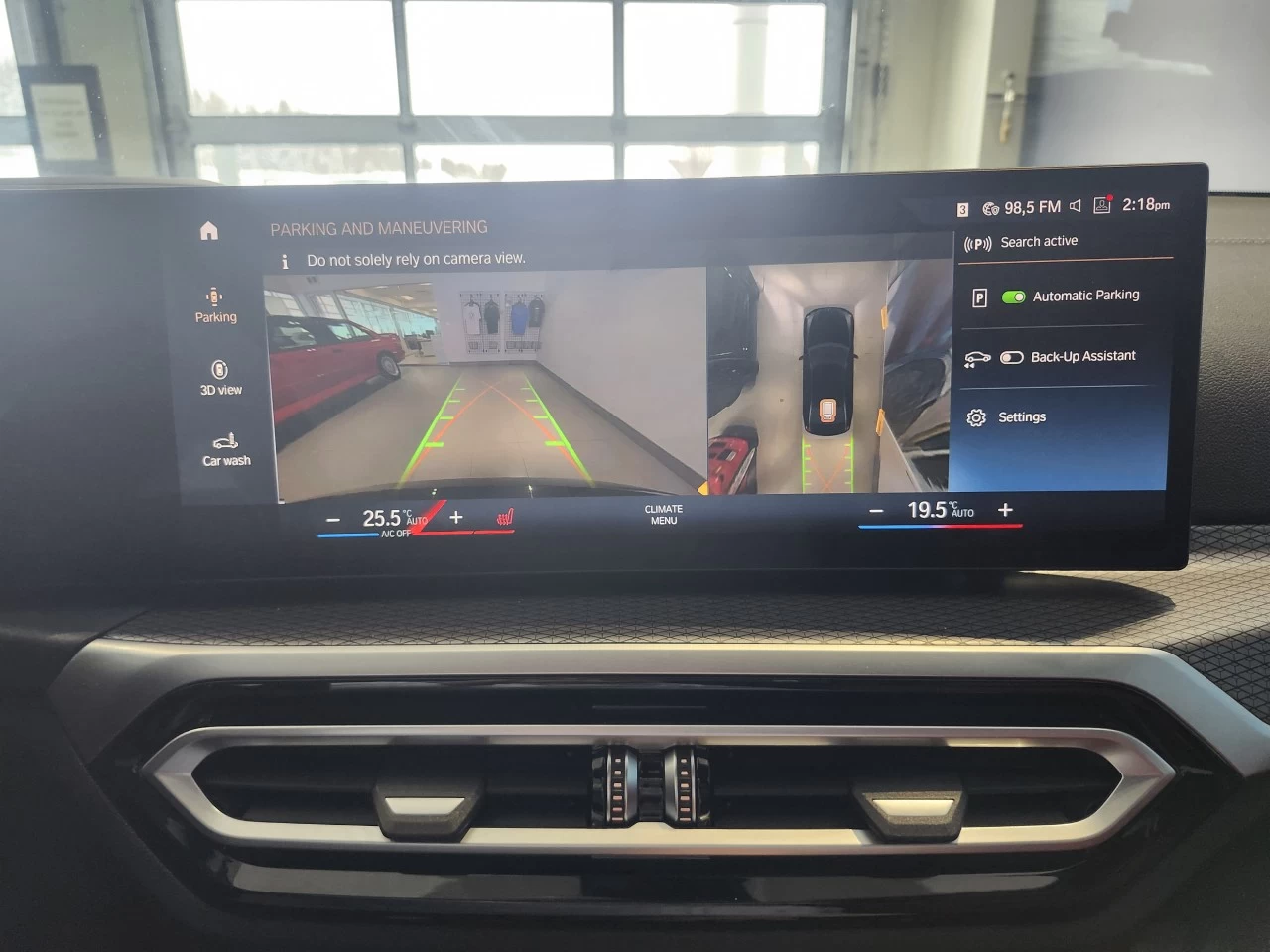 2024 BMW 3 Series M340i xDrive Image principale