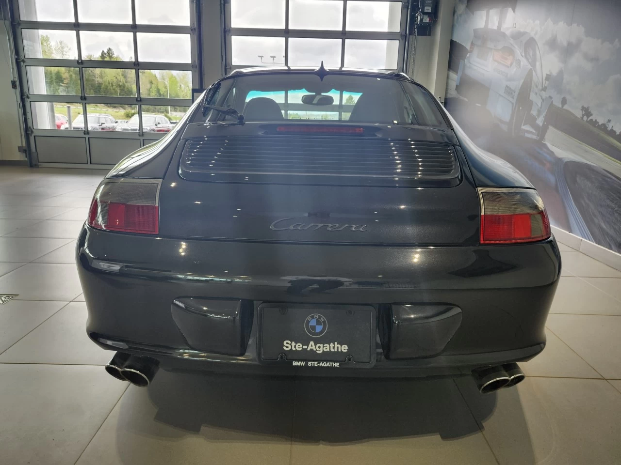 2004 Porsche 911 Carrera Image principale