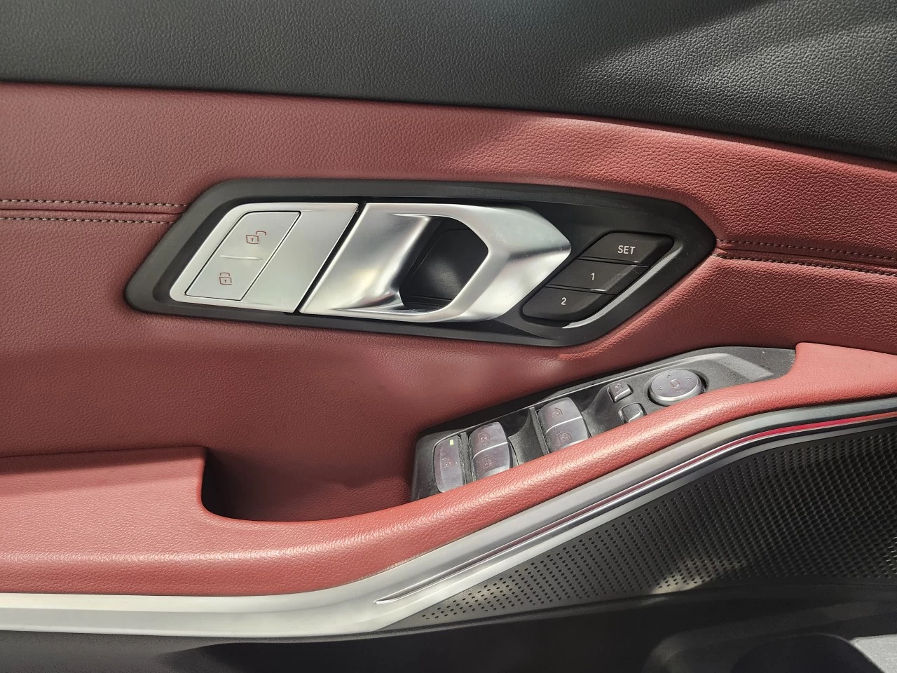 2022 BMW 3 series 330i xDrive Image principale