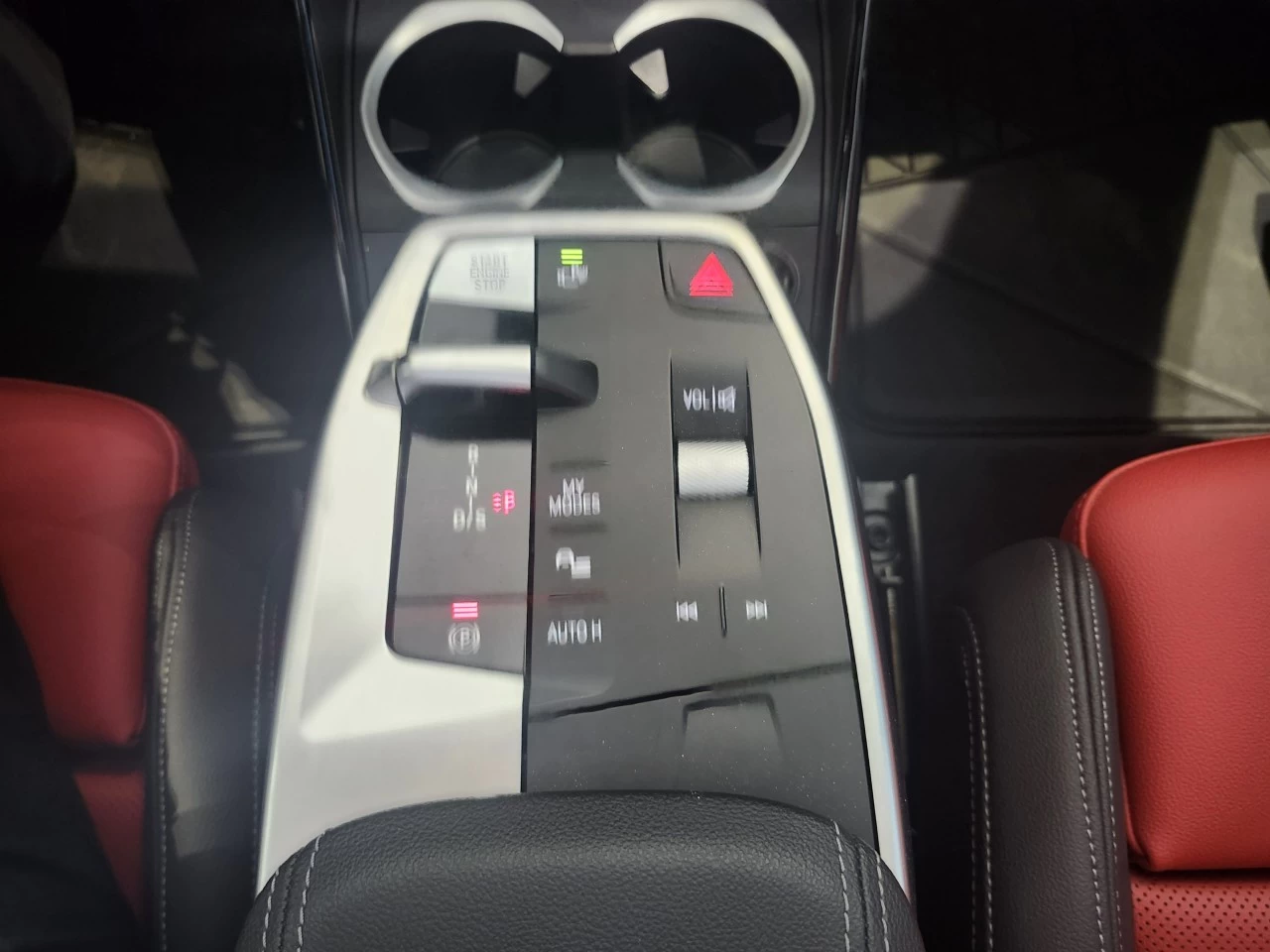 2023 BMW X1 xDrive28i Main Image
