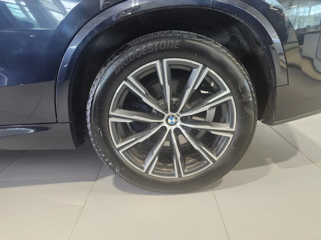 2022 BMW X5 xDrive40i Main Image