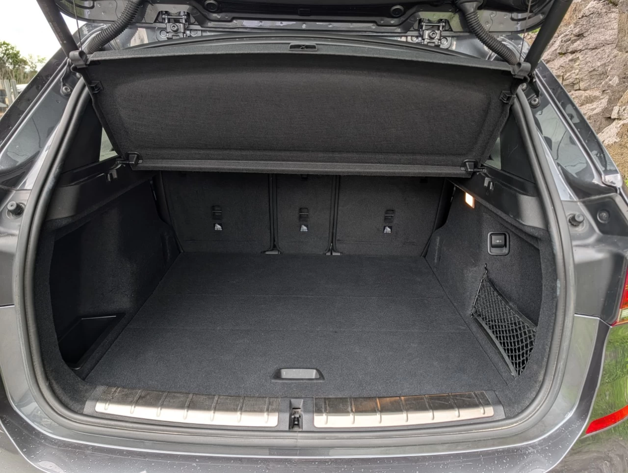 2022 BMW X1 xDrive28i Main Image