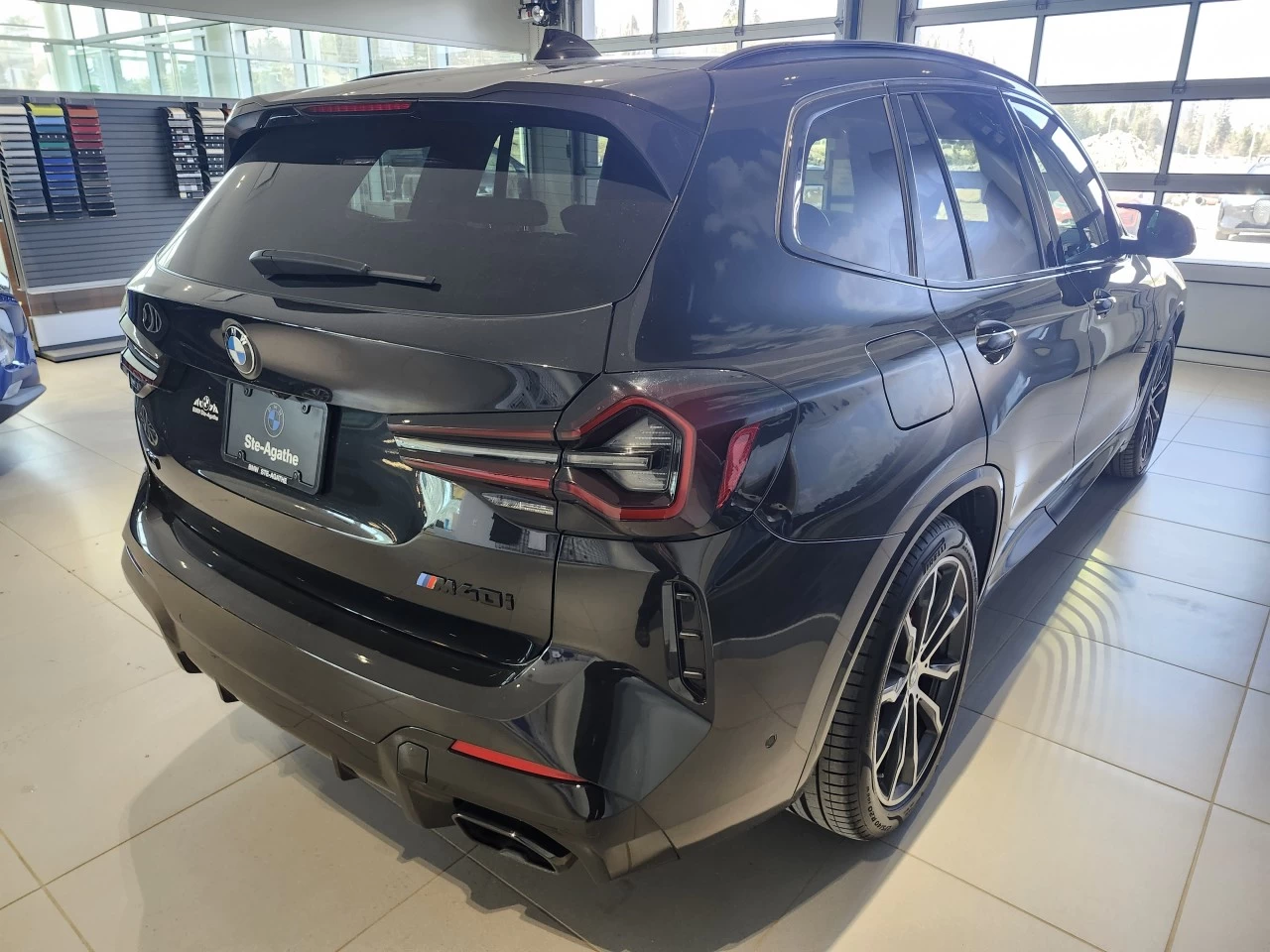 2022 BMW X3 M40i Main Image