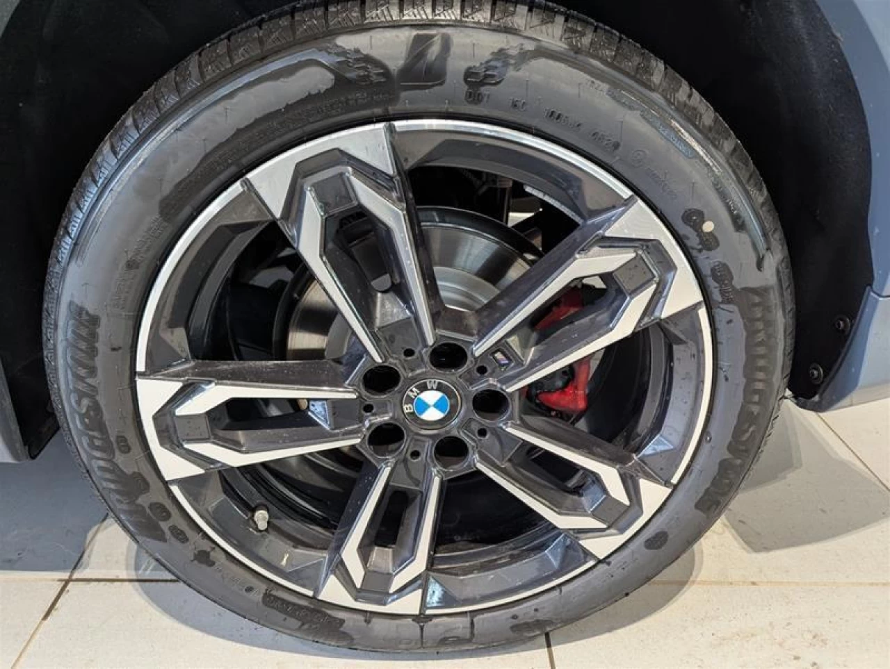 2025 BMW X2 xDrive28i Main Image