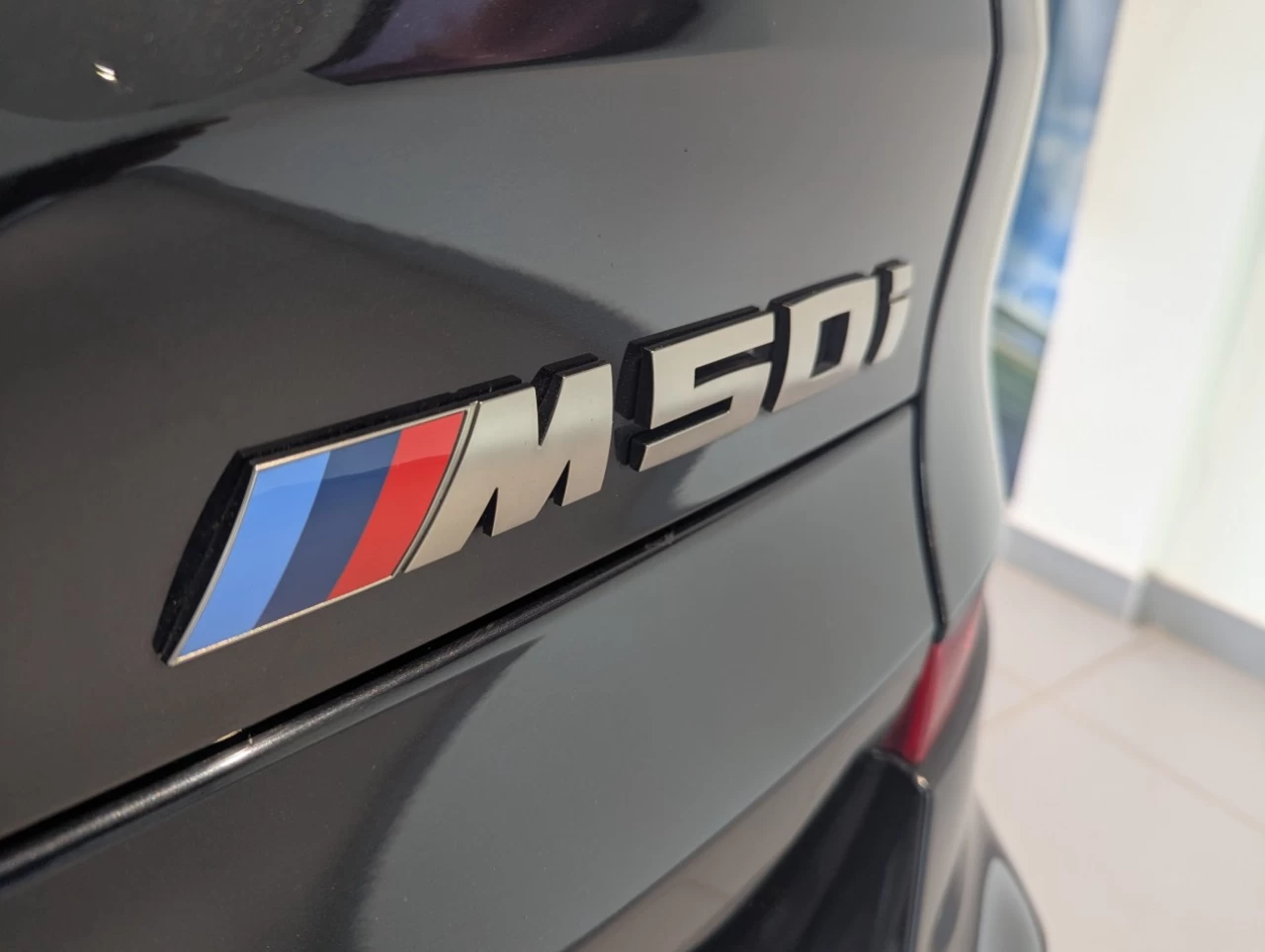 2021 BMW X5 M50i Image principale