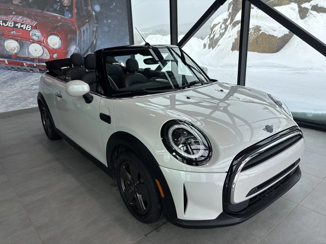2024 Mini Cooper Cooper Main Image