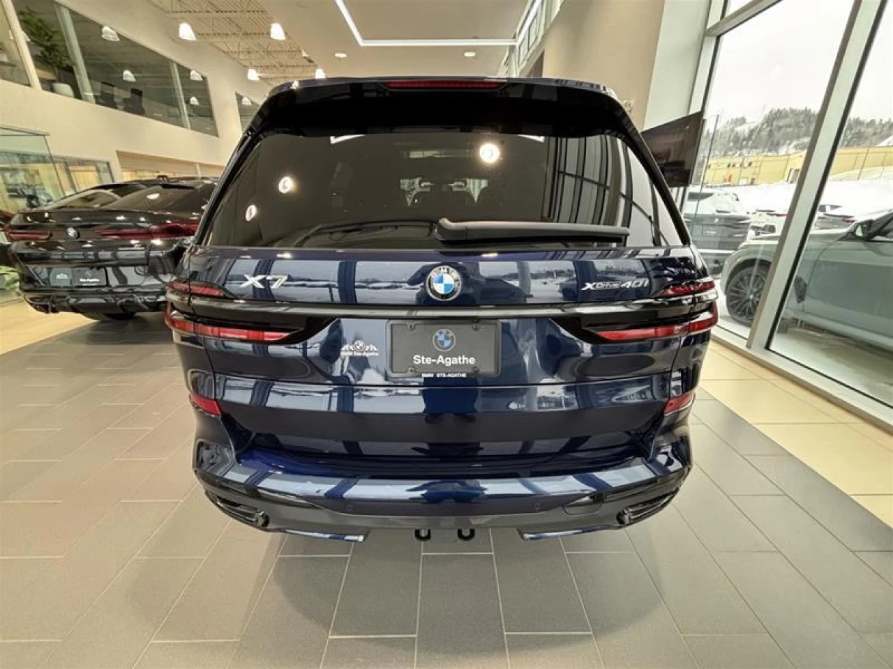 2026 BMW X7 xDrive40i Main Image