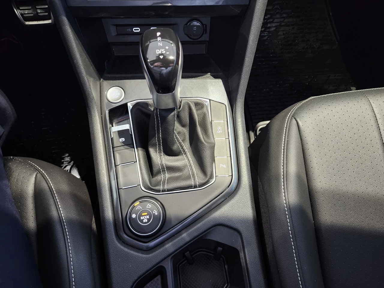 2022 Volkswagen Tiguan Comfortline R-Line Black Edition Image principale