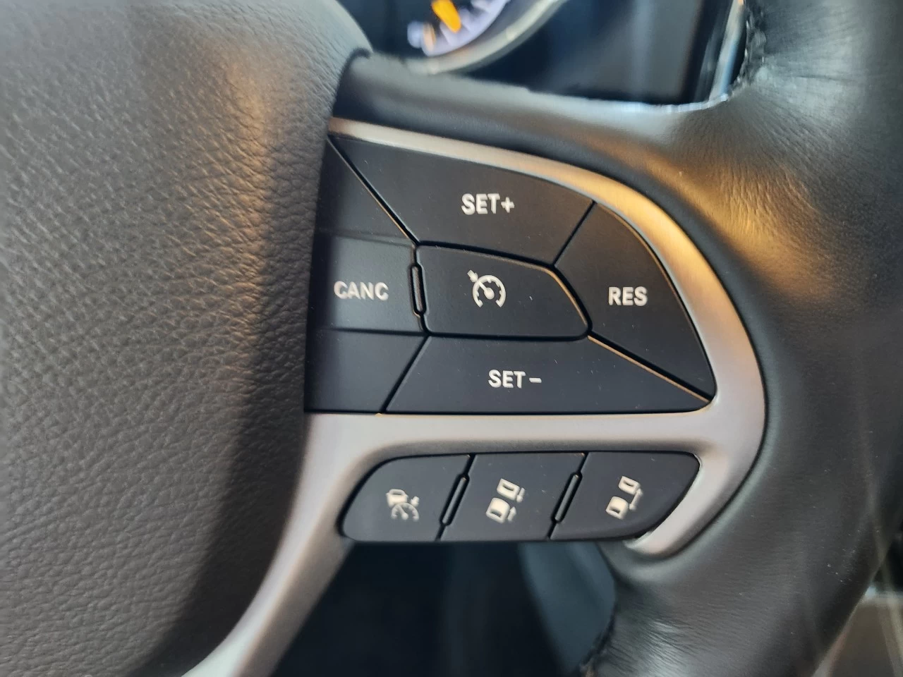2021 Jeep Grand Cherokee 80th Anniversary Edition Main Image