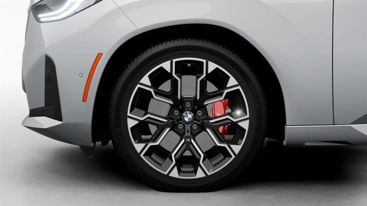 2025 BMW X3 30 xDrive Main Image