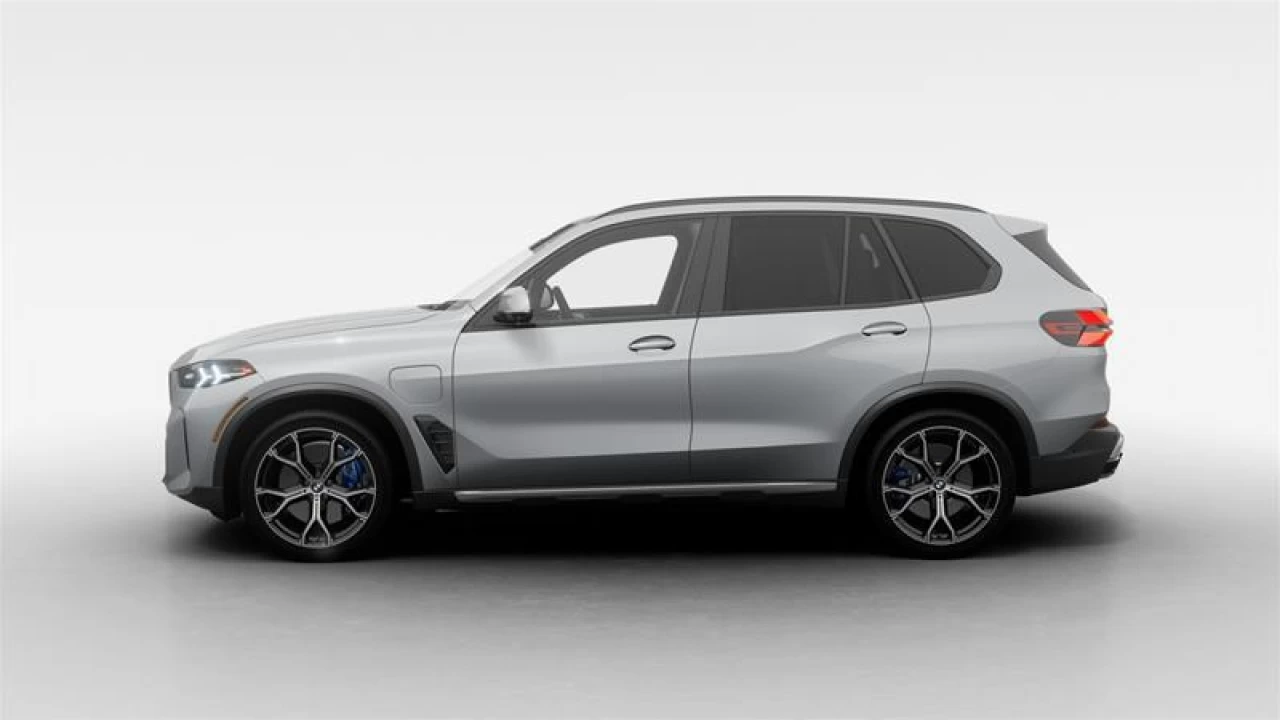 2026 BMW X5 xDrive50e Image principale