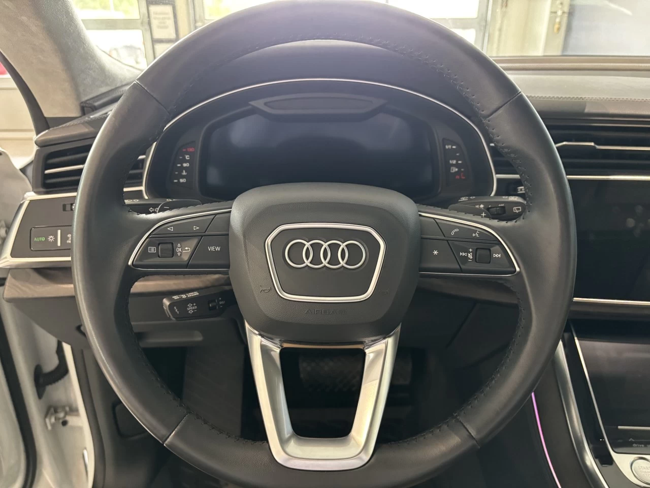 2019 Audi Q8 Technik Image principale