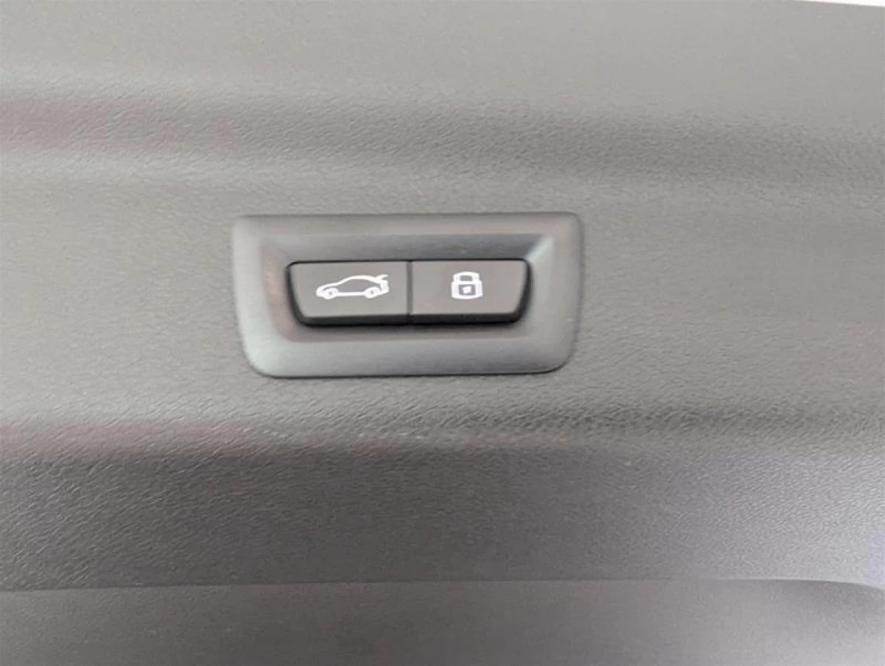 2025 BMW X1 xDrive28i M Sport Edition Main Image