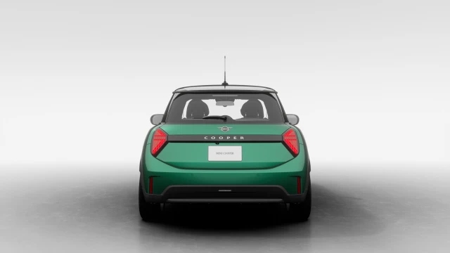 MINI 3 Door Cooper C FWD 2026