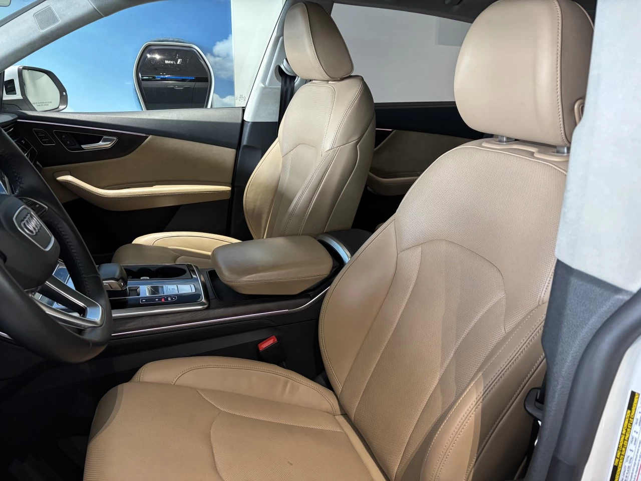 2019 Audi Q8 Technik Image principale