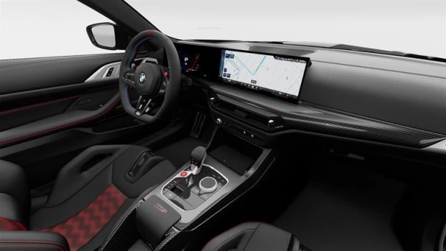 BMW M4 CS 2025